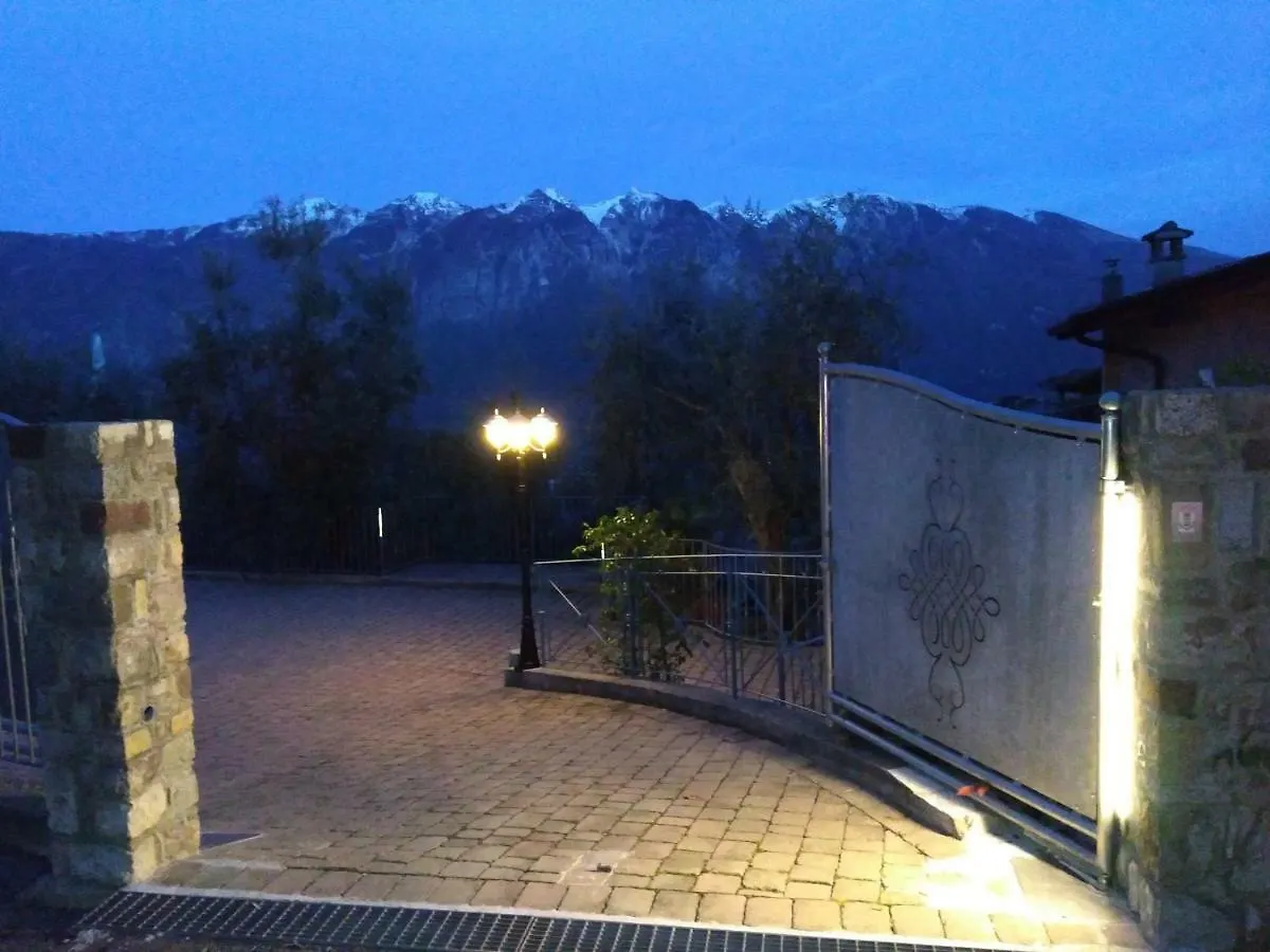 Apartment Ferienwohnung Ulivi Sul Garda Garden By Gardadomusmea Tremosine
