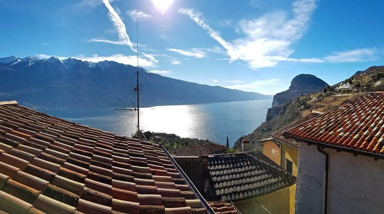 Apartamento Ulivi sul Garda Garden by Gardadomusmea Tremosine